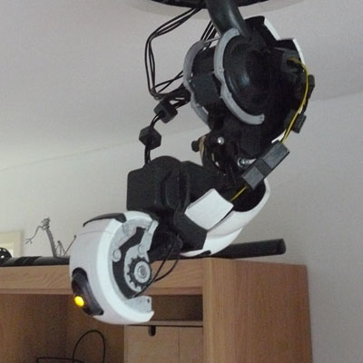 Glados lamp thumbnail 1