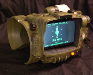 1 pcs computer. 1/6 scale Custom made high resolution Fallout pipboy 3000